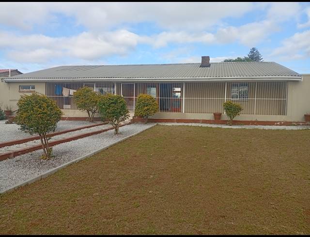4 BEDROOM HOUSE FOR SALE IN LEVYVALE
